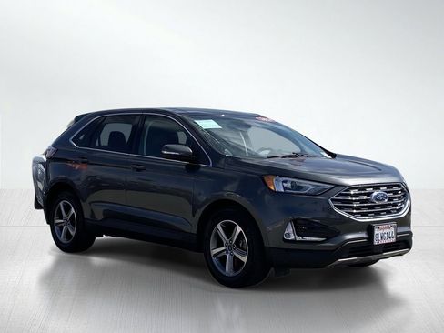 Used 2020 Ford Edge SEL w/ Convenience Package FWD image 12