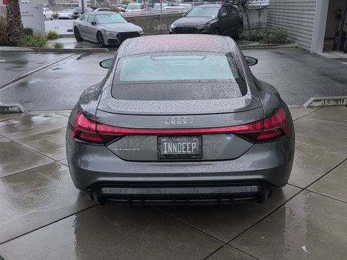 Used 2023 Audi e-tron GT Premium Plus w/ Performance Package image 7
