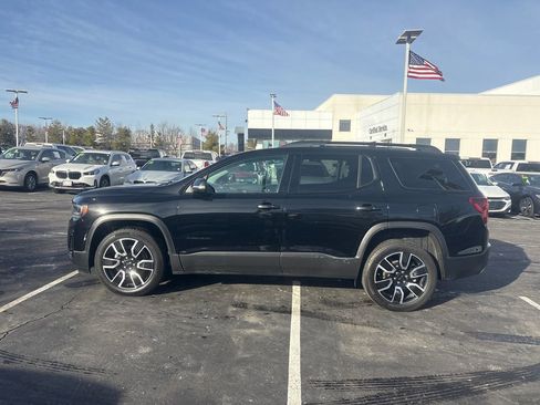Used 2021 GMC Acadia SLT w/ Elevation Edition image 9