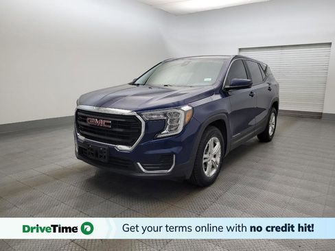Used 2022 GMC Terrain SLE image 1
