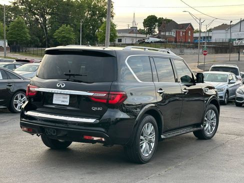 Used 2018 INFINITI QX80 2WD w/ Driver Assistance Package image 2