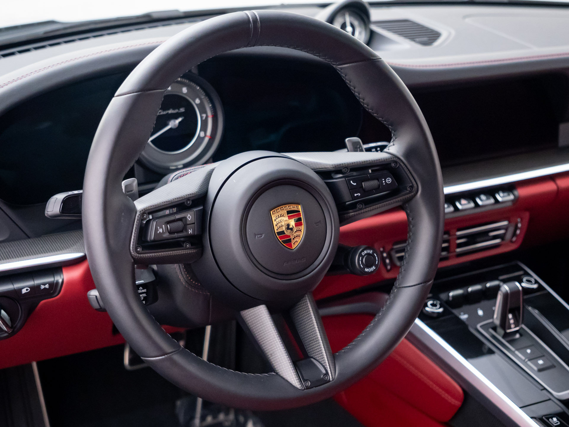 Certified 2025 Porsche 911 Turbo S AWD/4WD image 12