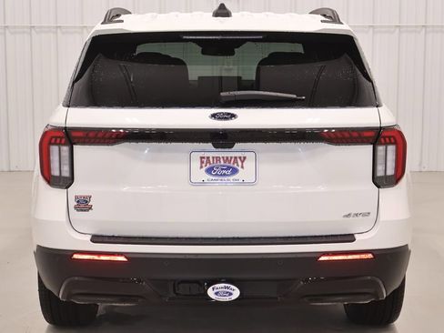 New 2026 Ford Explorer ST-Line image 7