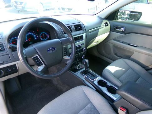 Used 2011 Ford Fusion SEL image 15