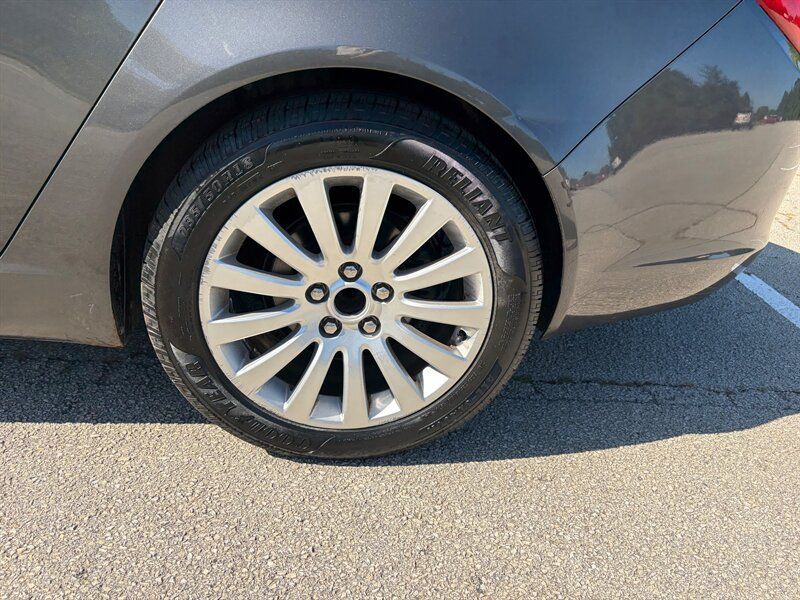 Used 2011 Buick Regal CXL FWD image 26