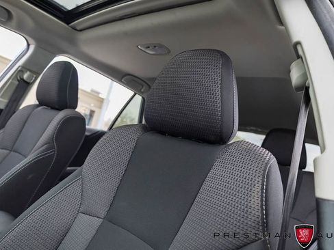 Used 2023 Subaru Outback Premium image 21