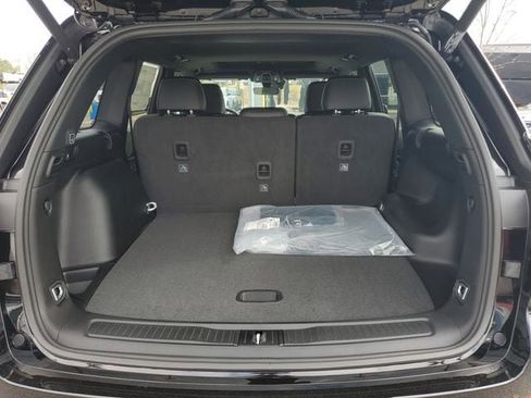 New 2025 Jeep Grand Cherokee Altitude image 8