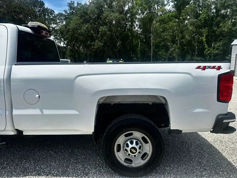 Used 2018 Chevrolet Silverado 2500 W/T AWD/4WD image 14