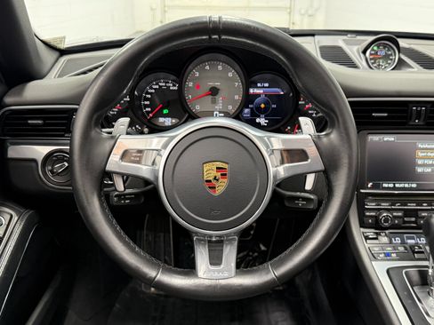 Used 2015 Porsche 911 Carrera 4S AWD/4WD image 21