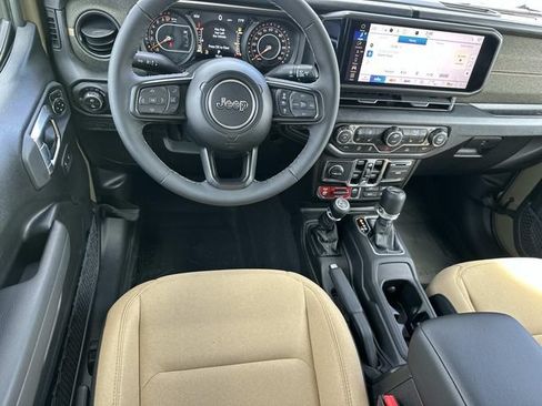 New 2026 Jeep Gladiator Willys AWD/4WD image 29