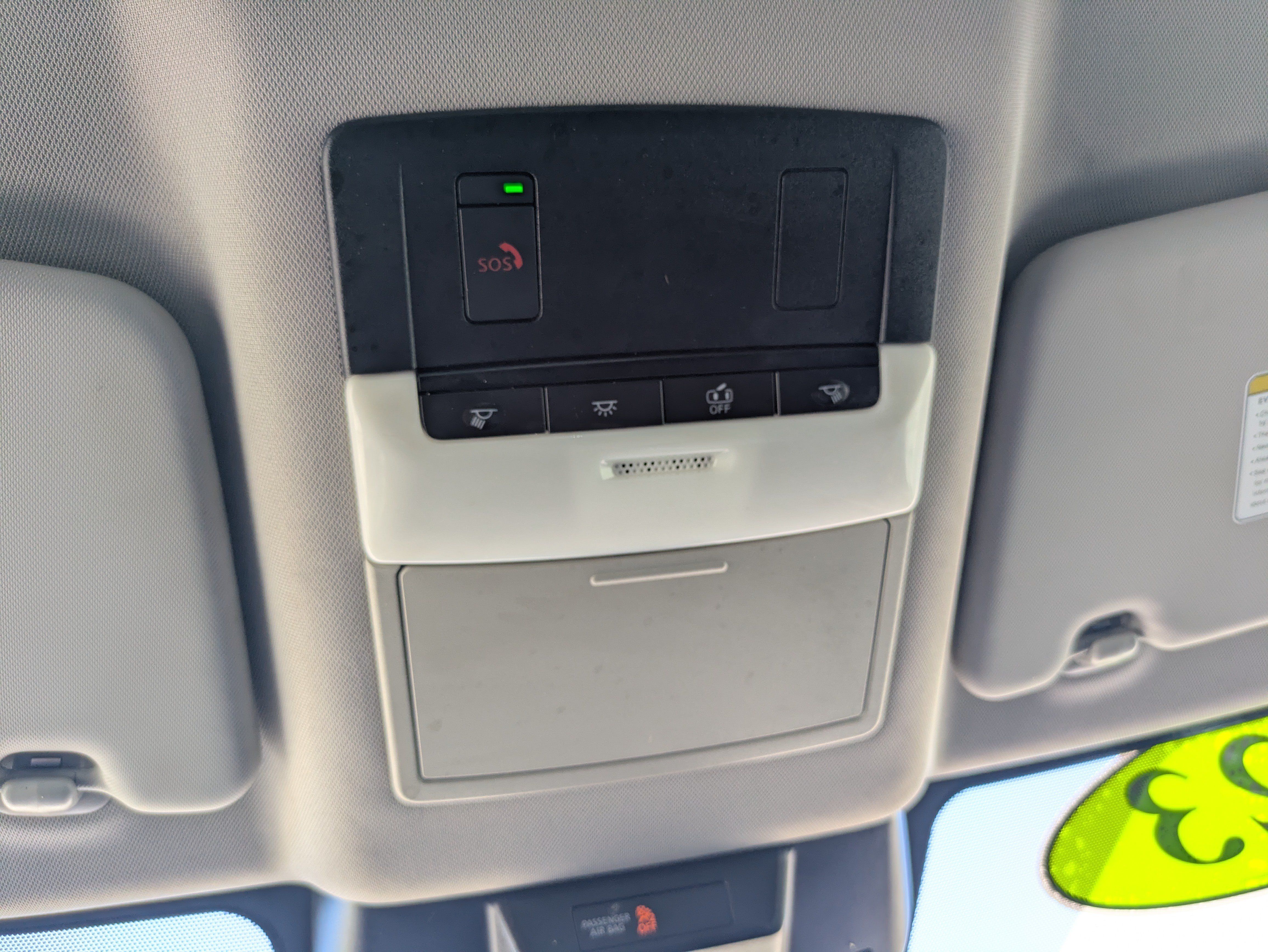 Used 2023 Nissan Rogue SV FWD image 34