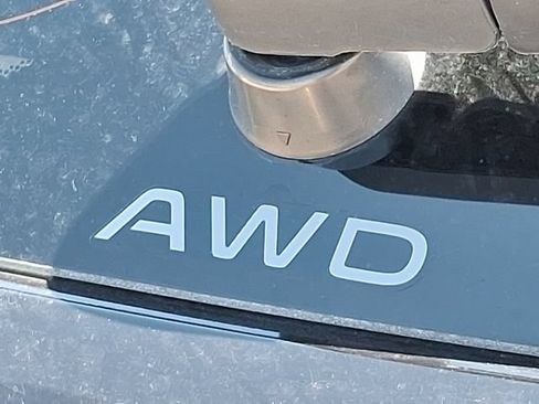 Certified 2024 Honda HR-V Sport image 27