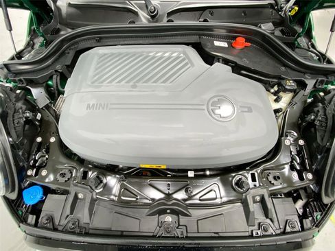 Certified 2024 MINI Cooper SE image 22