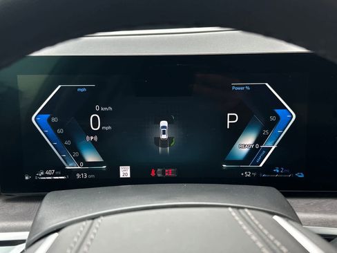 Used 2025 BMW X5 xDrive50e image 29