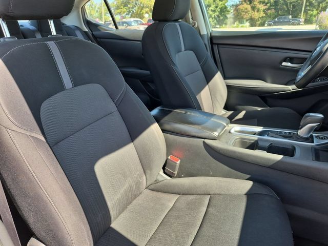 Used 2024 Nissan Sentra SV FWD image 33
