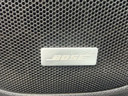 Used 2017 GMC Acadia SLT image 24