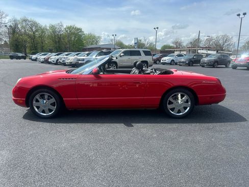 Used 2002 Ford Thunderbird image 8