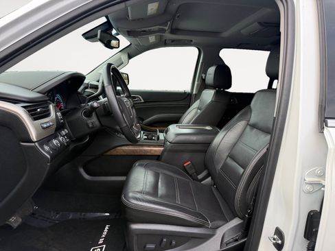 Used 2019 GMC Yukon Denali w/ Denali Ultimate Package image 10