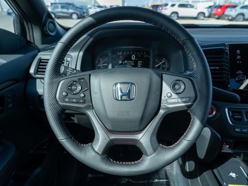 Used 2024 Honda Passport TrailSport image 13