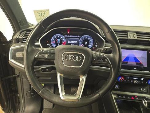 Used 2020 Audi Q3 2.0T Premium Plus w/ Premium Plus Package AWD/4WD image 5