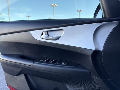 Used 2024 Kia Forte LX image 16