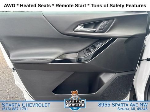Used 2025 Chevrolet Equinox LT AWD/4WD image 12