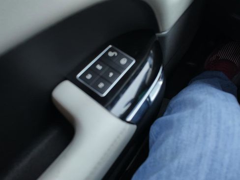 Used 2016 Land Rover Range Rover Sport Supercharged image 15