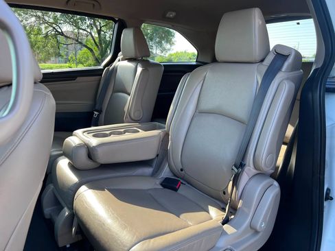 Used 2019 Honda Odyssey EX-L image 19