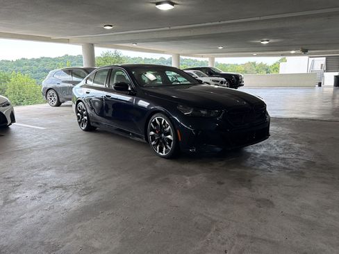 Used 2024 BMW i5 M60 w/ Executive Package AWD/4WD image 5