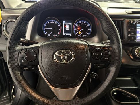 Used 2017 Toyota RAV4 LE w/ All Weather Liner Package FWD image 28