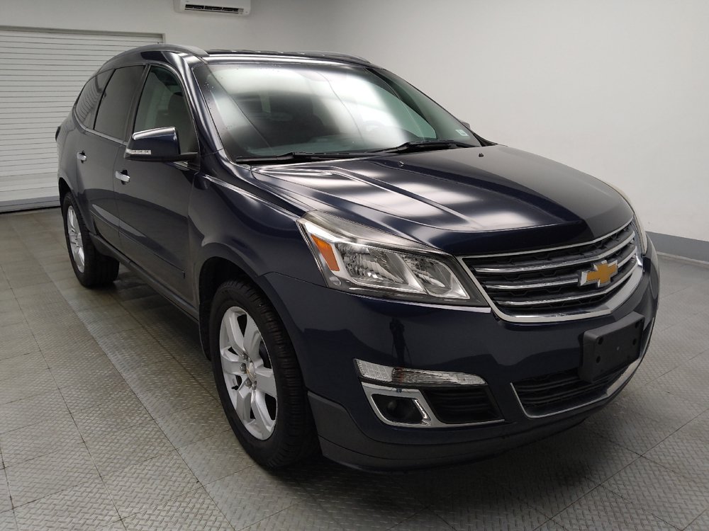 Used 2017 Chevrolet Traverse LT w/ Style and Technology Package FWD image 13