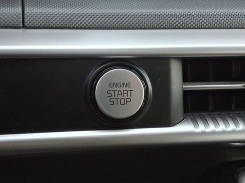 Used 2022 Kia K5 GT-Line image 23