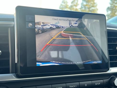 New 2026 Hyundai Venue SE image 19