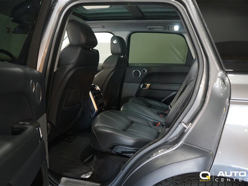 Used 2016 Land Rover Range Rover Sport HSE AWD/4WD image 29