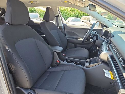 New 2025 Hyundai Kona SEL image 11