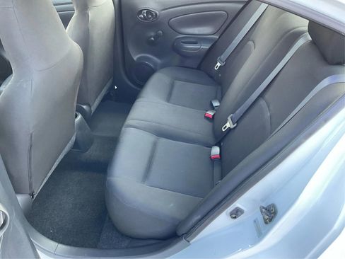 Used 2016 Nissan Versa S Plus FWD image 10