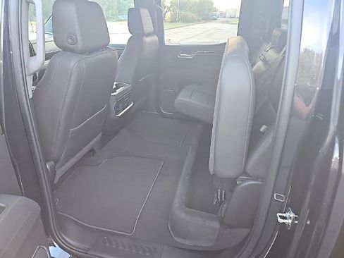 New 2026 GMC Sierra 1500 SLT w/ SLT Premium Package image 24