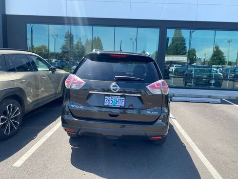 Used 2015 Nissan Rogue SL w/ SL Premium Package AWD/4WD image 5