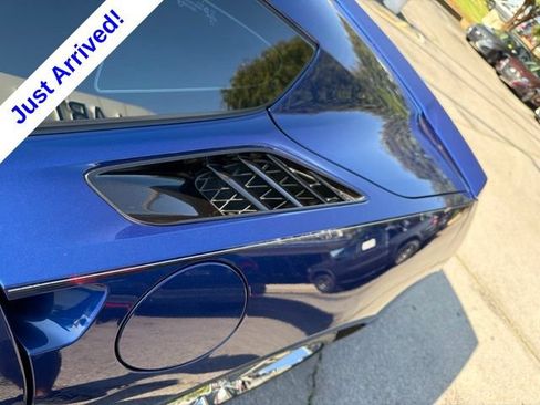 Used 2016 Chevrolet Corvette Stingray Coupe RWD image 16