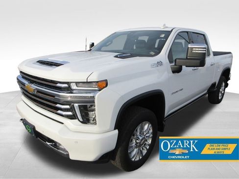 Used 2023 Chevrolet Silverado 3500 High Country w/ Technology Package image 1