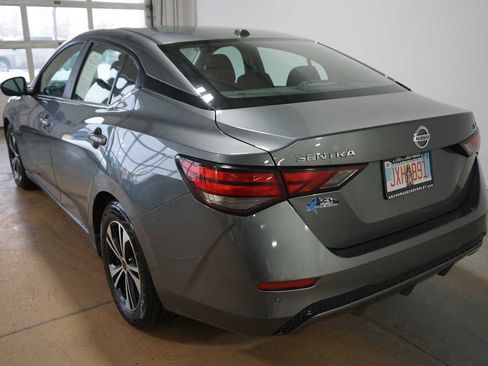 Used 2023 Nissan Sentra SV image 3