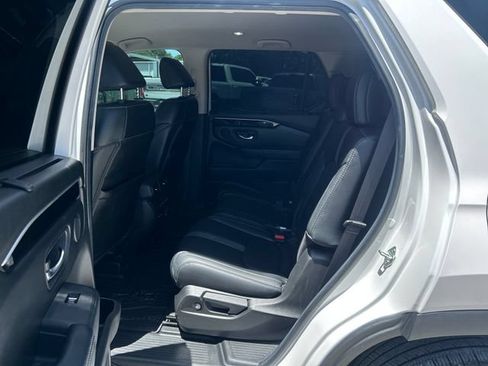 Used 2024 Honda Pilot EX-L image 23