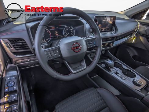 New 2026 Nissan Rogue SV AWD/4WD image 11