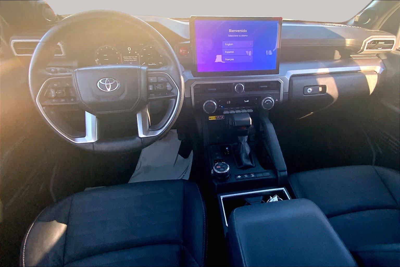 Used 2025 Toyota 4Runner TRD Off-Road Premium w/ Tow Technology Package AWD/4WD image 16