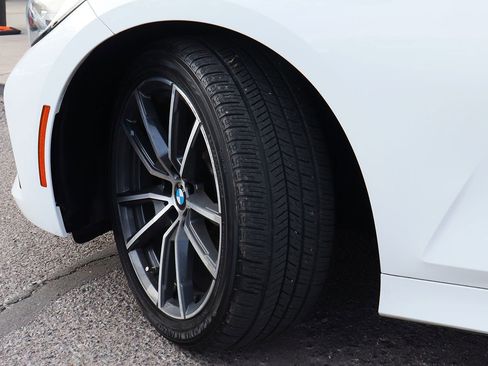 Used 2019 BMW 330i Sedan image 6