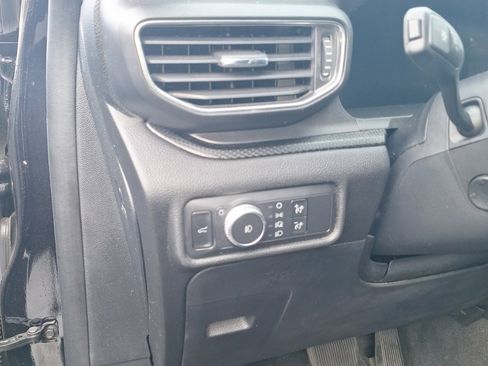 Used 2020 Ford Explorer ST w/ ST High-Performance Pack image 12