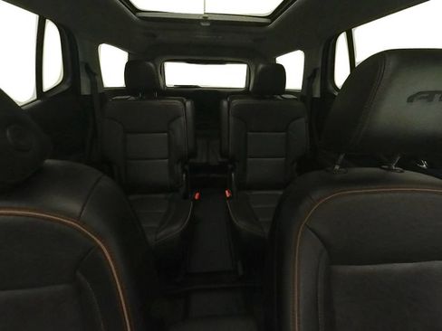 Used 2022 GMC Acadia AT4 w/ Technology Package AWD/4WD image 28