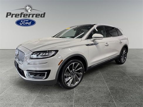 Used 2019 Lincoln Nautilus Reserve image 10