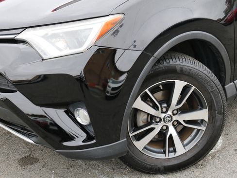 Used 2016 Toyota RAV4 XLE image 4