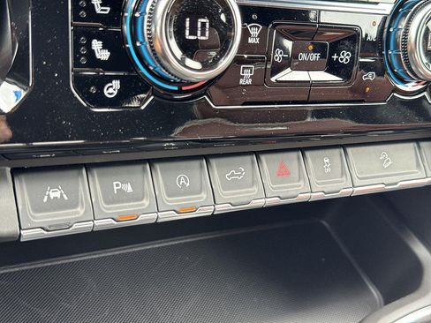 New 2026 GMC Sierra 1500 Denali Ultimate AWD/4WD image 18